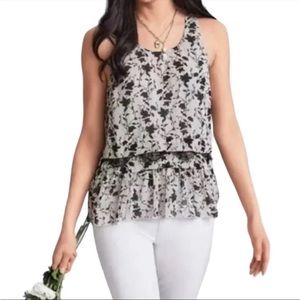 🌸 CABI Everything Top Black & White Floral w/Black Lace Sleeveless Top #5907 S